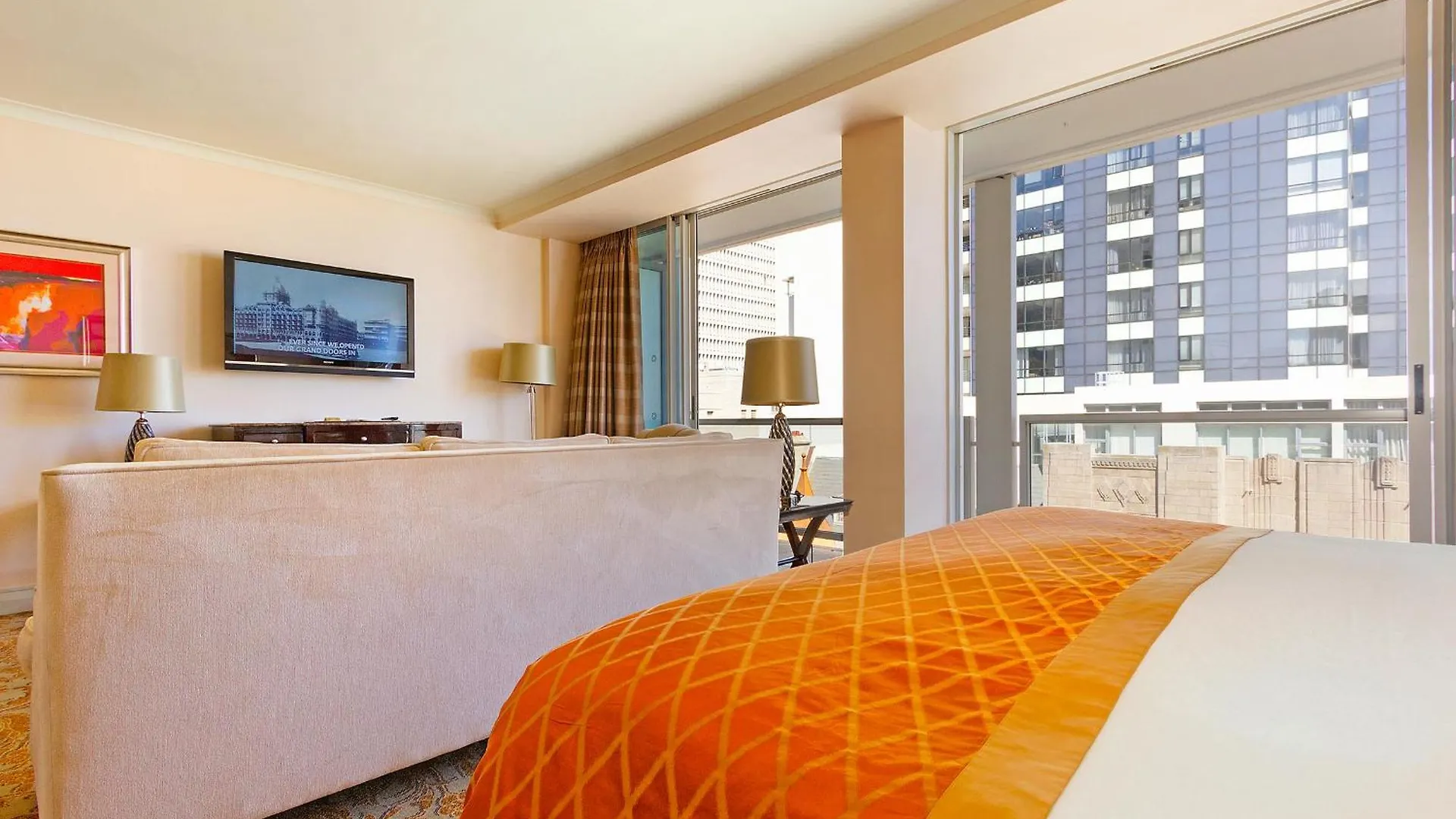 Taj Cape Town - Spacious 5 Star Apart-Hotel With Kitchenette