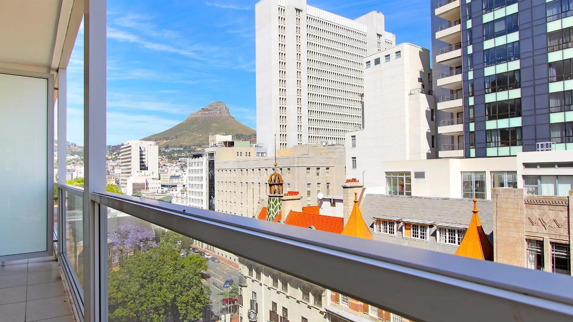 Taj Cape Town - Spacious 5 Star Apart-Hotel With Kitchenette Südafrika